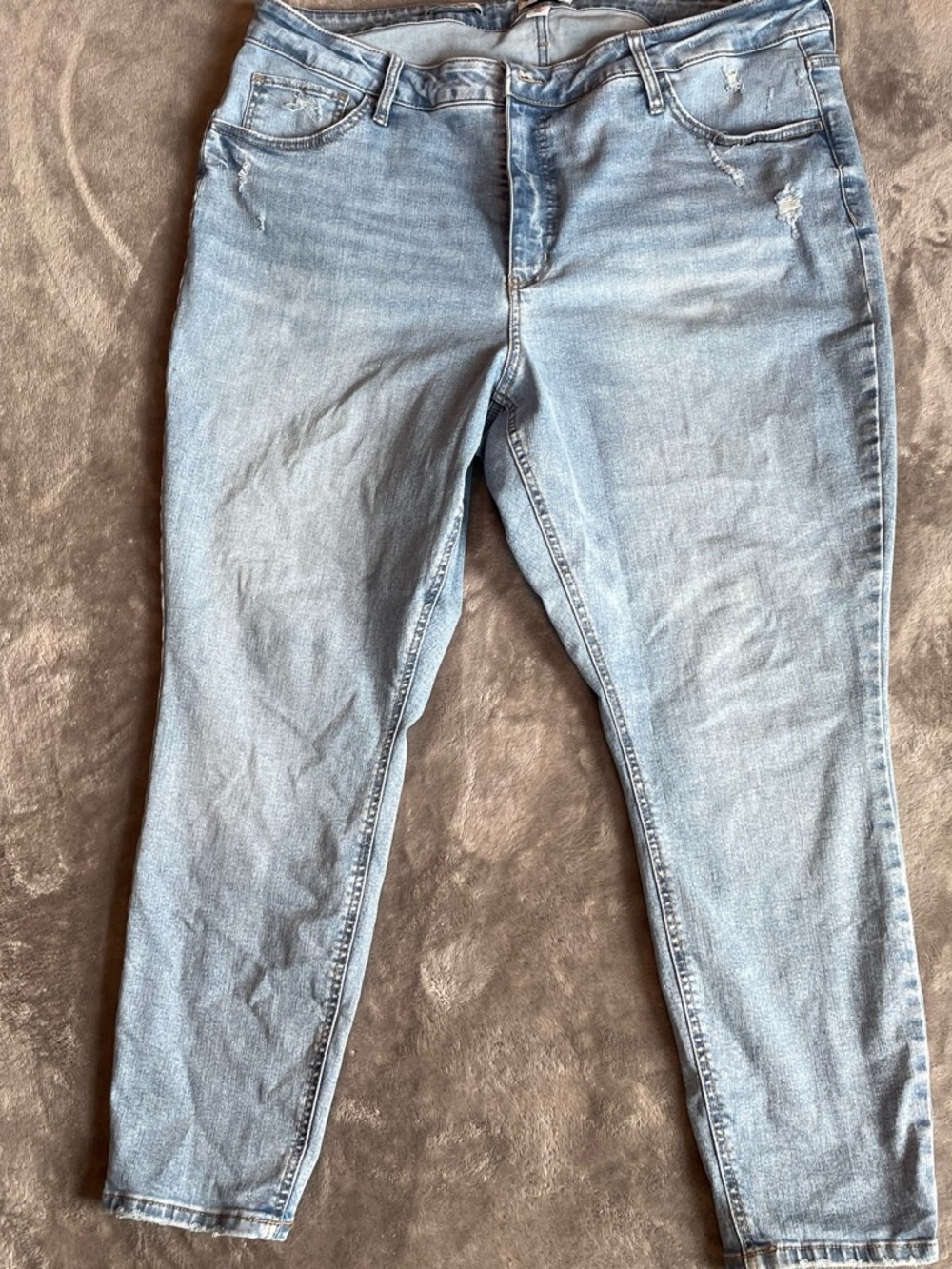 Women's Light Blue Skinny Jeans - Stretch Denim